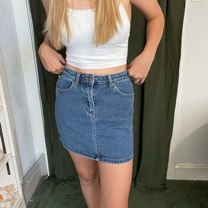 cute forever 21 jean skirt, size S, great condition!